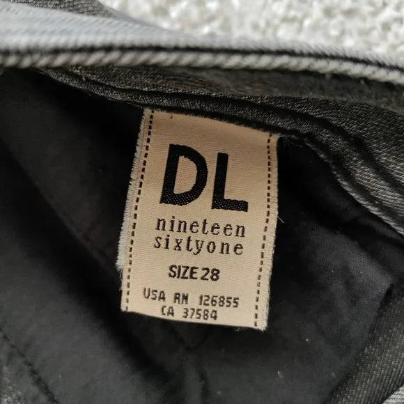 DL1961 Amanda Skinny Jeans Zurich 4 Way Stretch Size 28 - Picture 9 of 15